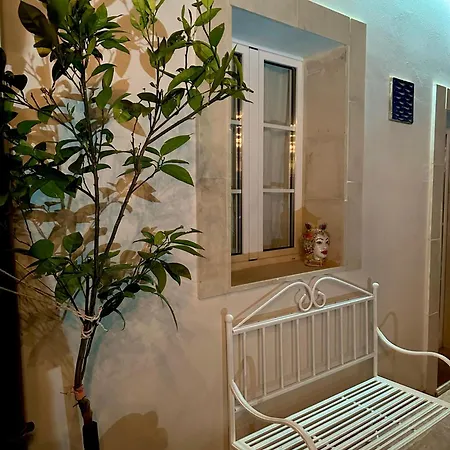 Il Mare Di Ognina Villa