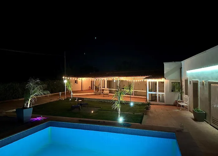 Il Mare Di Ognina * 시라쿠사